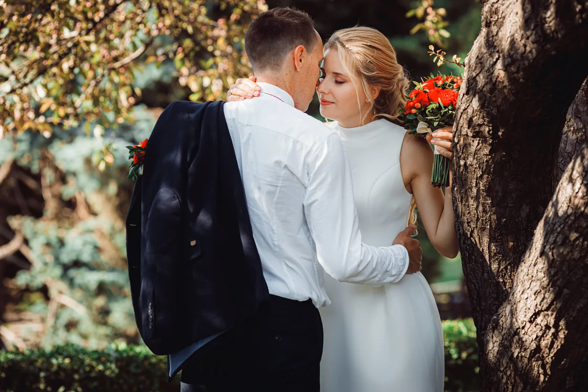 Wedding ceremony captured on a cloudy day, showcasing the ambiance
