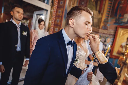 Tanya and Bogdan Wedding in church — фото 64