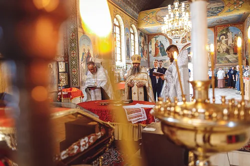 Tanya and Bogdan Wedding in church — фото 70