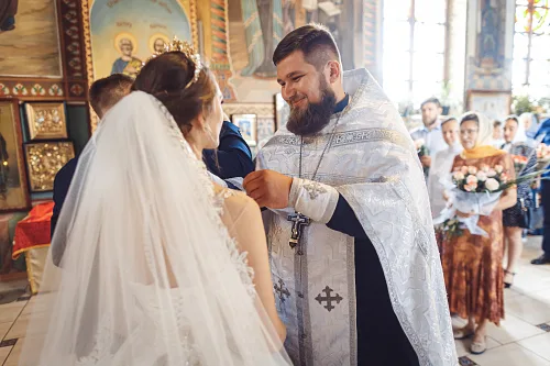 Tanya and Bogdan Wedding in church — фото 99