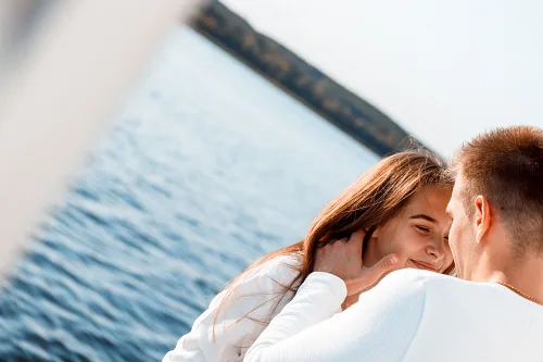 Engagement on a yacht Love Story — story 0020