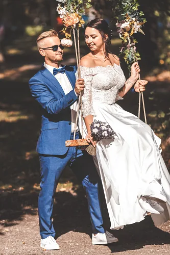 Irina and Artem Wedding story — story 0035