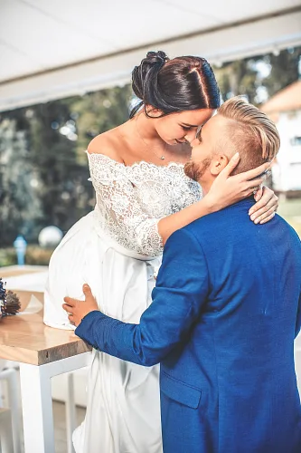 Irina and Artem Wedding story — story 0053